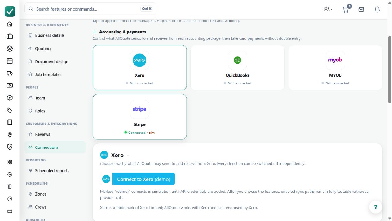 Accounting connections show their actual setup state, including explicit simulation labels. A listed provider is not a completed live connection, sync or payment.